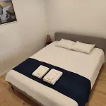 Hugo's Panoramic Duplex Апартаменти Лісабон