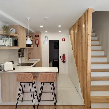 Hugo's Panoramic Duplex * Lisboa